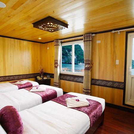 Cristina Diamond Cruise Hotel Ха Лонг Екстериор снимка