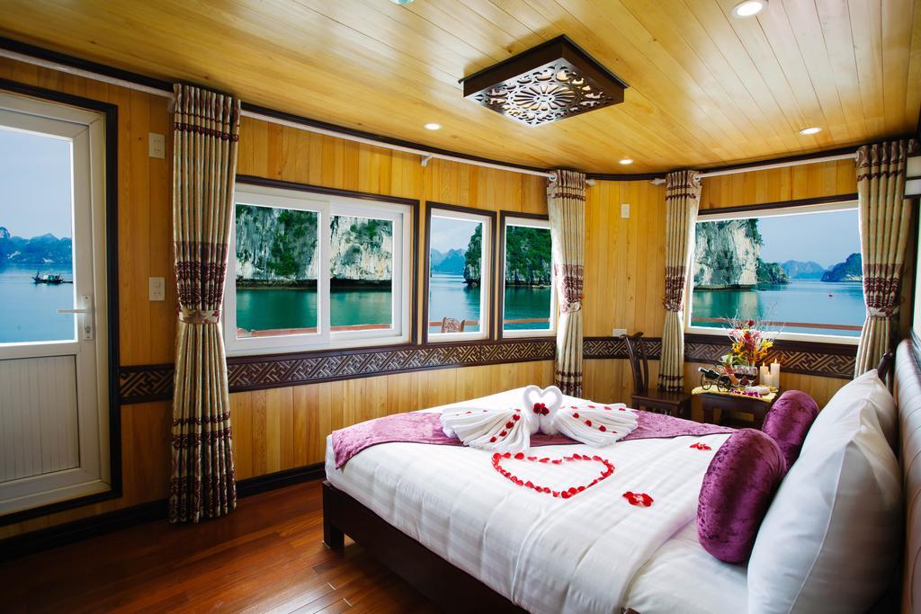 Cristina Diamond Cruise Hotel Ха Лонг Стая снимка