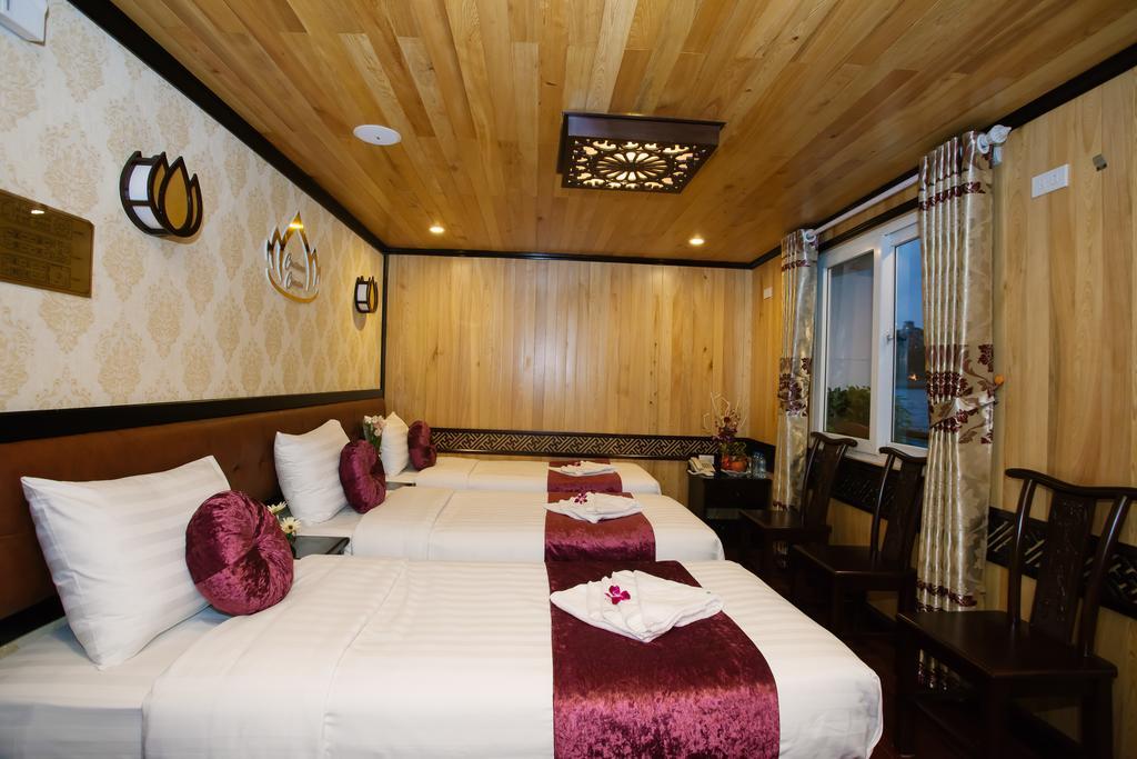 Cristina Diamond Cruise Hotel Ха Лонг Стая снимка