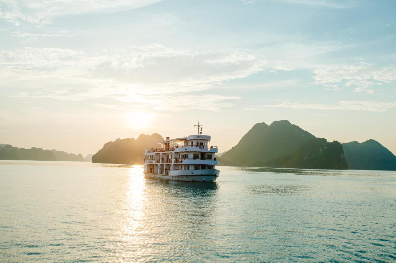 Cristina Diamond Cruise Hotel Ха Лонг Екстериор снимка