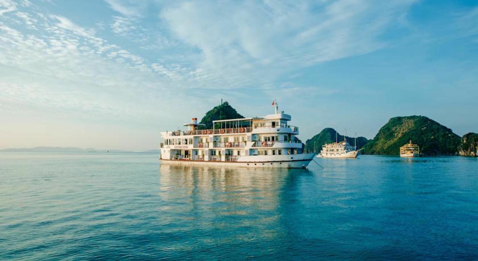 Cristina Diamond Cruise Hotel Ха Лонг Екстериор снимка